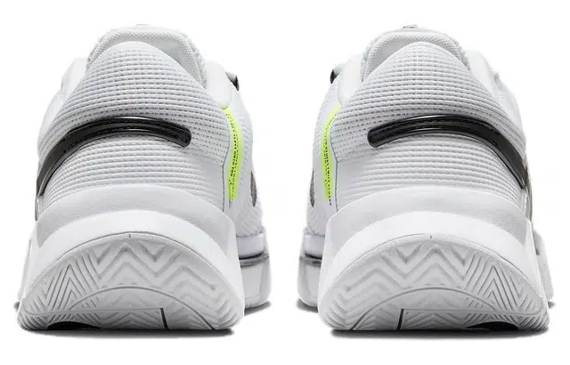 Nike Zoom GP Challenge 1