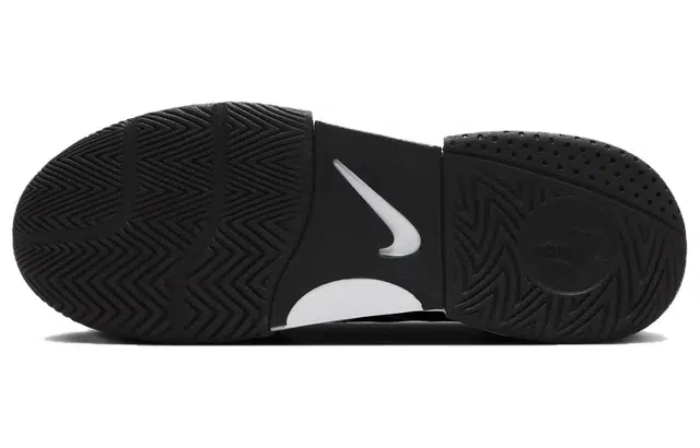 Nike Court Lite 4