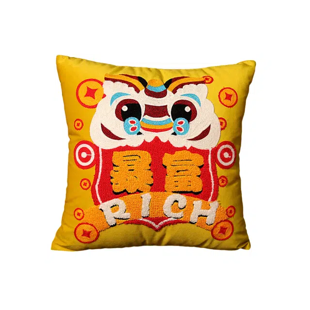 公主恋人 龙年暴富大吉绣花靠枕  抱枕 玩偶 毛绒公仔