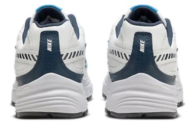 Nike Initiator