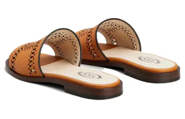 TOD'S