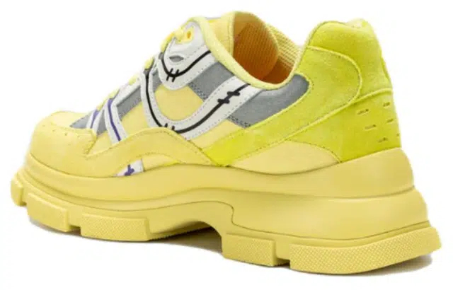 both Gao Eva RUNNER
