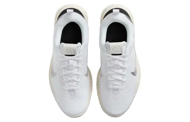 Nike FLEX EXPERIENCE RN 12