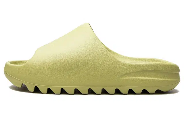 adidas originals Yeezy Slide Resin