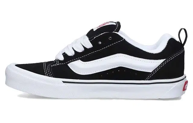 Vans Knu Skool