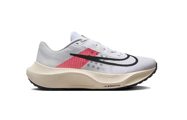 Nike Zoom Fly 5