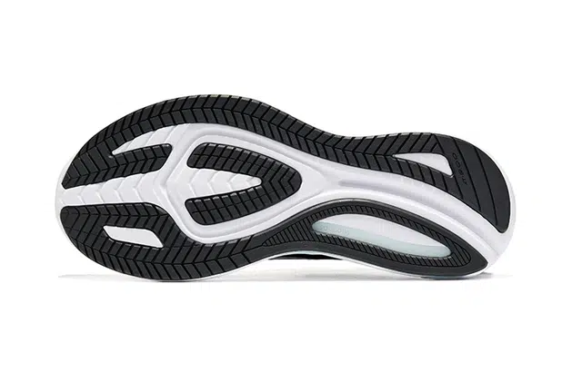 Saucony OMNI 22