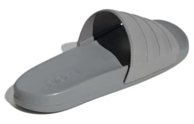 adidas Adilette