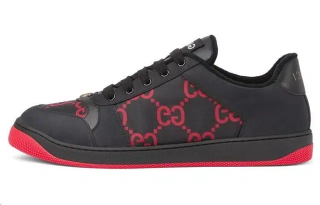 Gucci GG Low Top Sneakers Black Red
