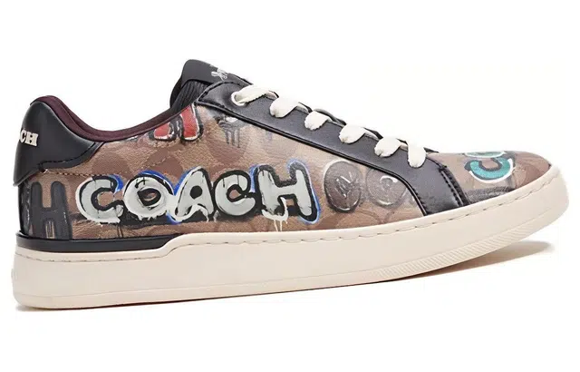 COACH