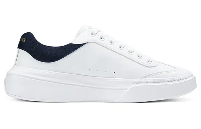 Skechers Court Classics