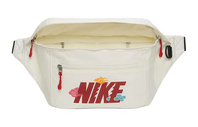 Nike ELEMENTAL Logo