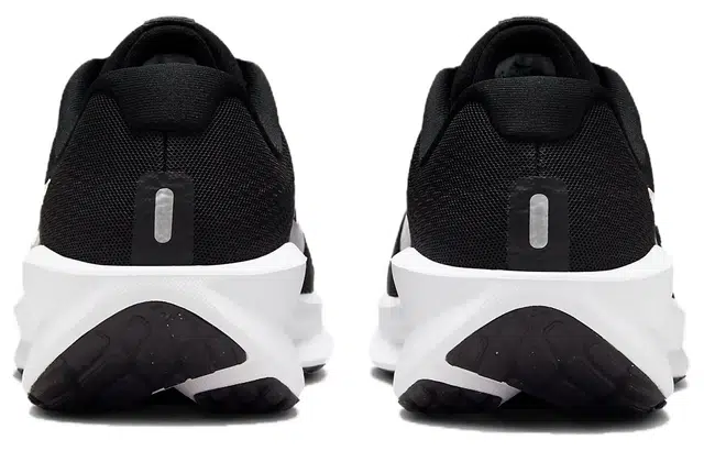 Nike Run Swift 3