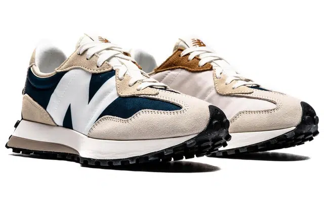 New Balance NB 327