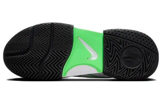 Nike Court Lite 4