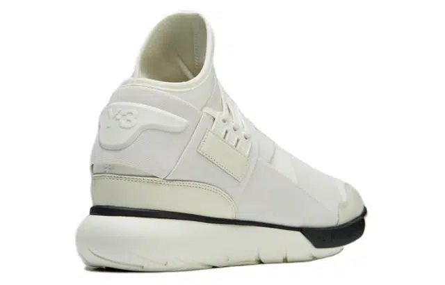 Y-3 Qasa