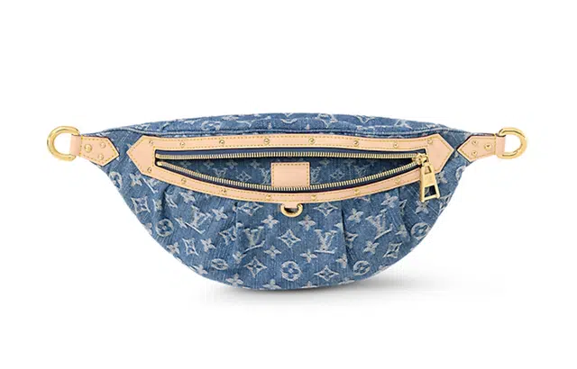 LOUIS VUITTON Bumbag
