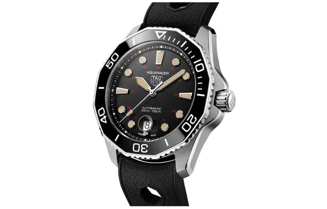 TAG HEUER 43mm WBP208C.FT6201