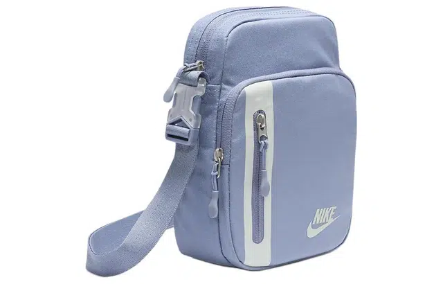 Nike ELEMENTAL Premium