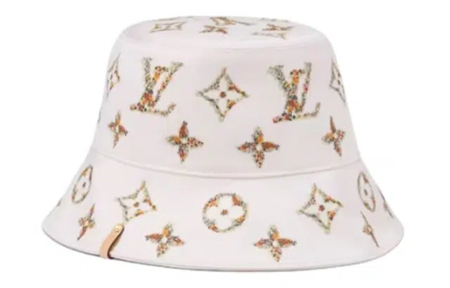 LOUIS VUITTON 24