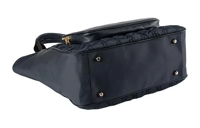 COACH Court 40 Tote
