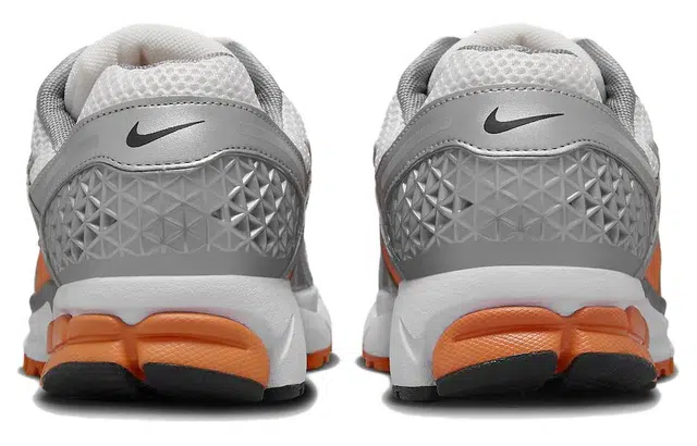Nike Air Zoom Vomero 5