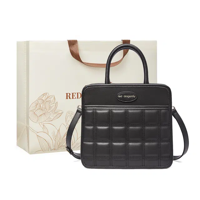红蜻蜓 大容量通勤牛皮菱格包单肩斜挎手提包 女款 黑色