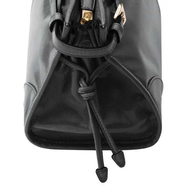 PRADA soft lux