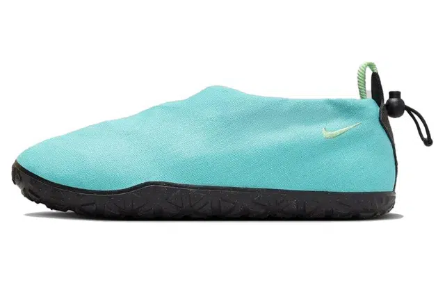 Nike ACG MOC