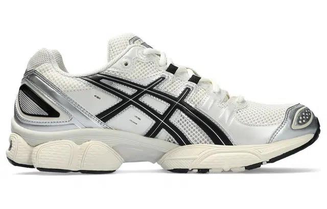 Asics GEL-Nimbus 9