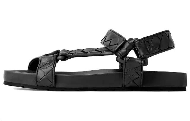 Bottega Veneta Trip