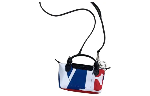 LONGCHAMP x Robert Indiana Logo