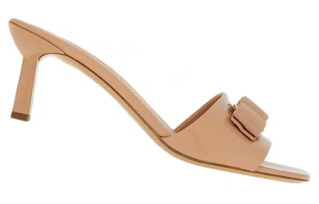 FERRAGAMO Vara