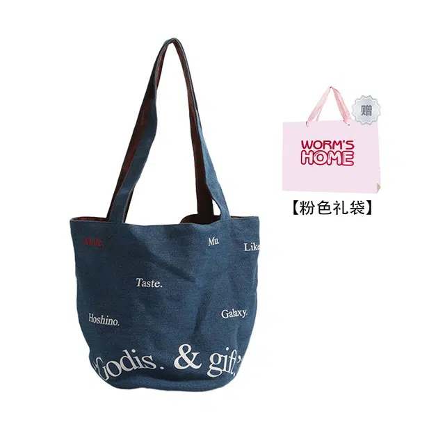 WORM'S HOME Tote