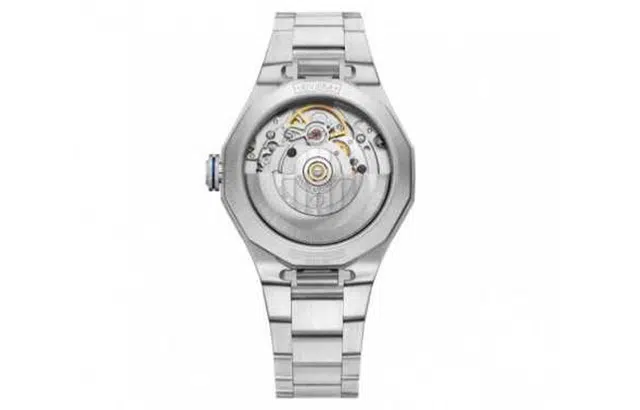 Baume Mercier 50 33mm M0A10677