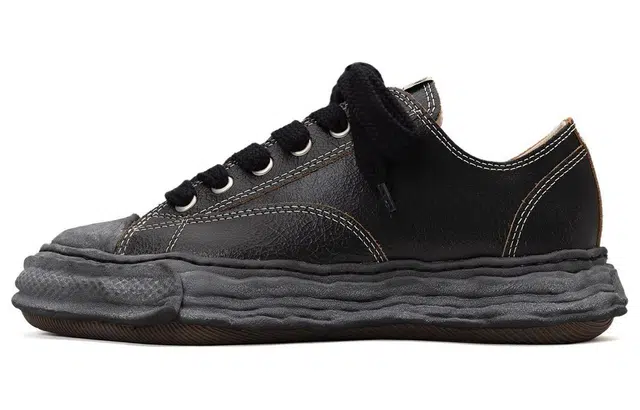 MIHARA YASUHIRO Peterson