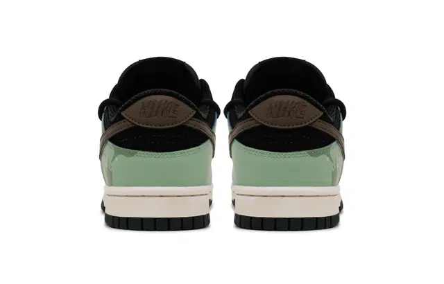 Nike Dunk Low "Dragon Year" CNY Limited Edition