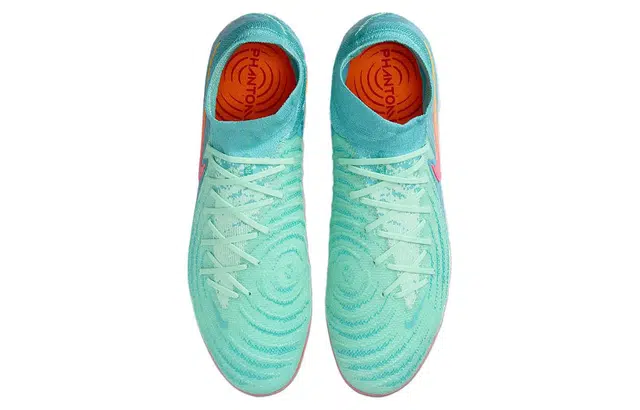 Nike Phantom Luna II Elite LV8 FG