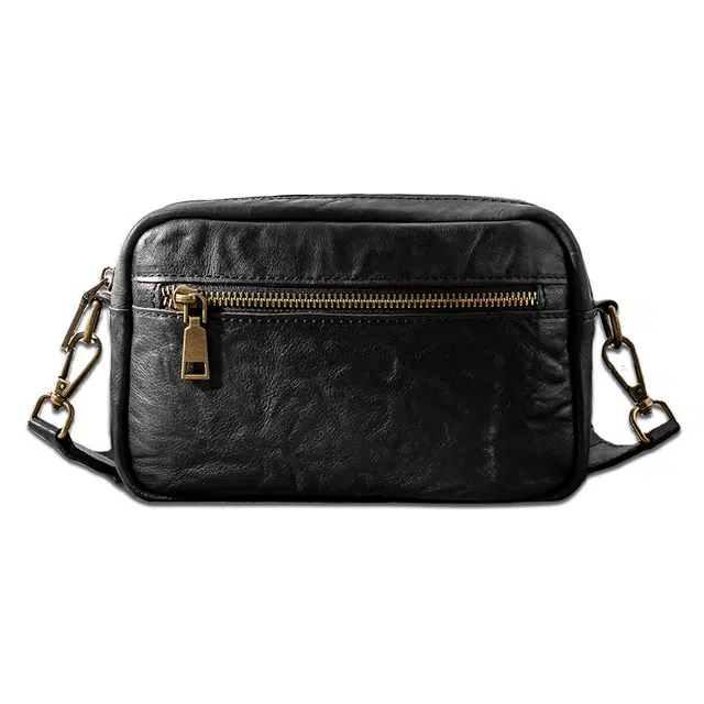 后步 原创不撞款设计时尚简约韩版休闲通勤横款日常 头层植鞣牛皮真皮 斜挎包邮差包小方包单肩包 小号 男女同款情侣款 黑色