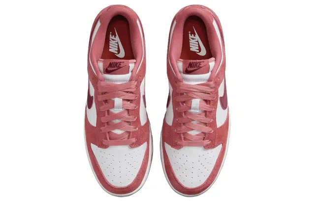 Nike Dunk Low WMNS "Valentine's Day"