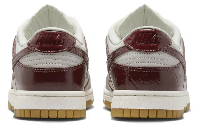 Nike Dunk WMNSTeam Red Croc