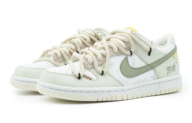 Nike Dunk CNY GS