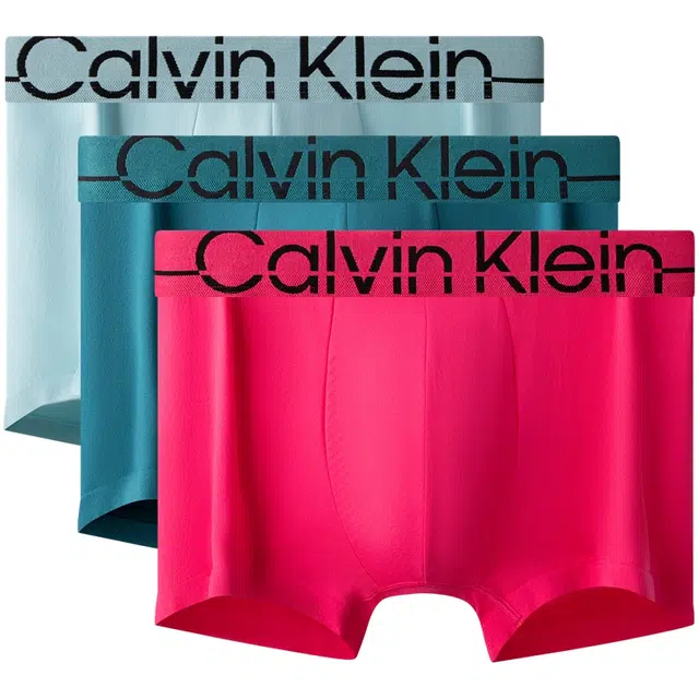 CALVIN KLEIN 4D 3