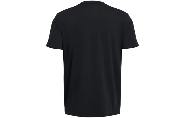 Under Armour T