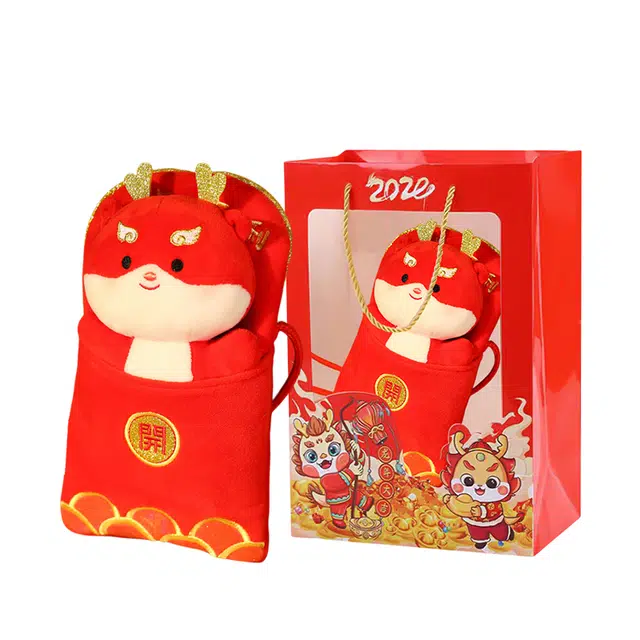 卡威 新年压岁包 龙年大吉大利 创意 玩偶 毛绒公仔