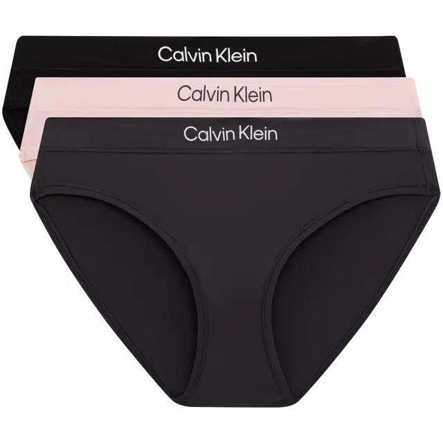 CALVIN KLEIN 3