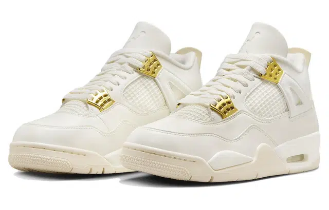 Jordan Air Jordan 4 Metallic Gold