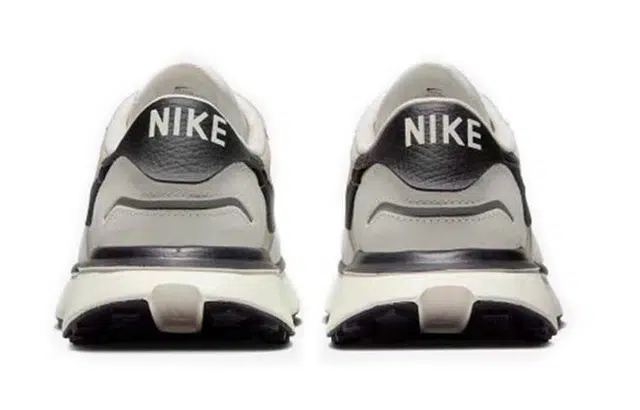 Nike Phoenix Waffle