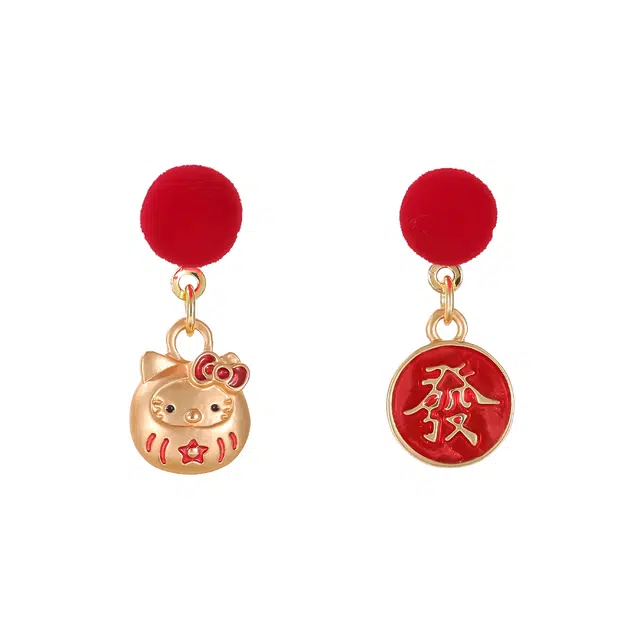 韵系 红招财猫无耳洞不对称时尚 铜镀金 耳环 女款