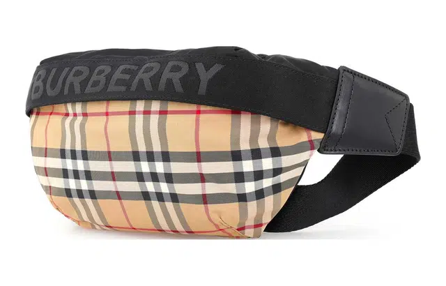Burberry Vintage Logo